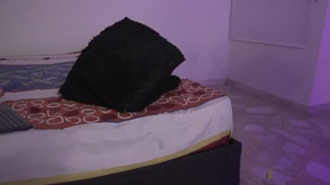melany online show from 02-06-25, 02:22