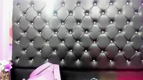 Snapshot of melanyanal_ chatting on 09-14-25, 12:26 MelanyAnal online show from 09-14-25, 12:26