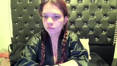 Snapshot of melanyanal_ chatting on 11-10-25, 02:38 MelanyAnal online show from 11-10-25, 02:38