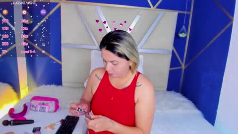 Snapshot of melanyvega_ chatting on 02-28-25, 11:58 Melany online show from 02-28-25, 11:58