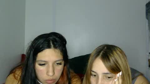 Valentina y Melissa online show from 06-26-26, 09:41