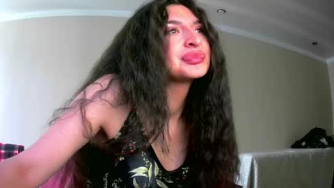 melena_caramel online show from 05-20-26, 04:07