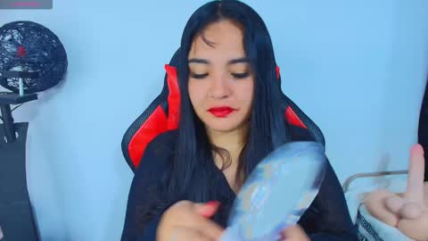    Independent model online show from 02-21-26, 04:13