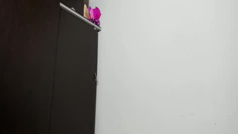 Meli Mejia online show from 01-21-25, 01:50