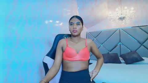 Snapshot of melii_ebony chatting on 10-30-25, 12:17 MELII EBONY online show from 10-30-25, 12:17