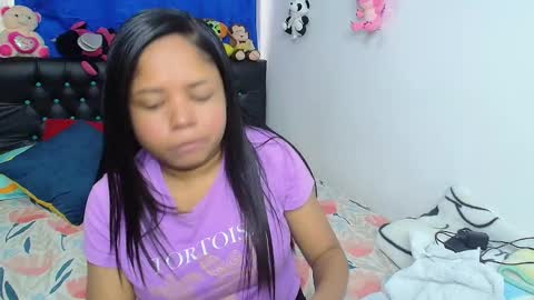 Snapshot of melika_sweet chatting on 09-10-25, 06:08 eli online show from 09-10-25, 06:08