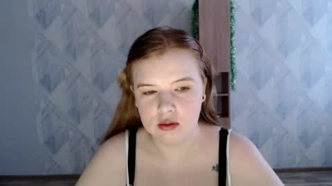 Snapshot of melina_beauty chatting on 01-13-26, 09:14 Melina online show from 01-13-26, 09:14