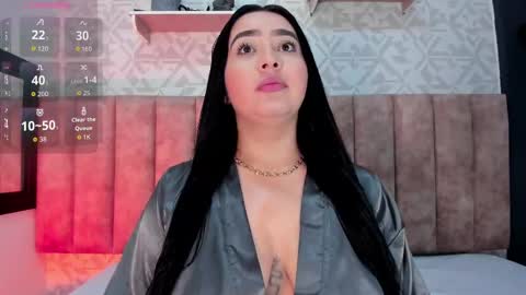 Snapshot of melinacruzz chatting on 09-16-25, 04:24 Mel online show from 09-16-25, 04:24