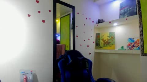Melisa online show from 06-22-26, 12:02