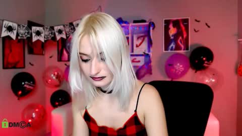 Melisa online show from 10-24-25, 06:26