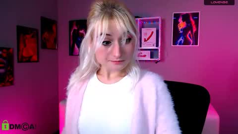 Melisa online show from 11-15-25, 08:27