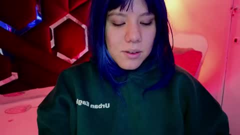 Lissa  online show from 04-14-26, 07:09