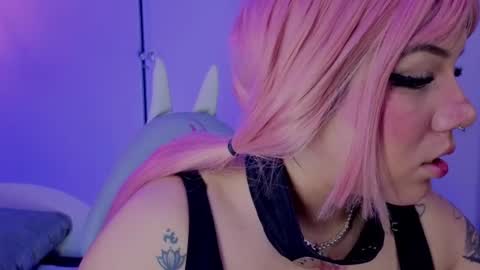 Snapshot of melissa_adamsxxx chatting on 06-26-26, 01:15 Lissa online show from 06-26-26, 01:15
