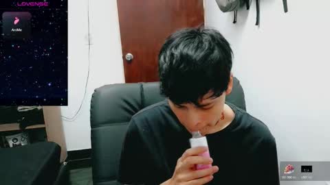 Melissas Corner online show from 10-20-25, 07:03