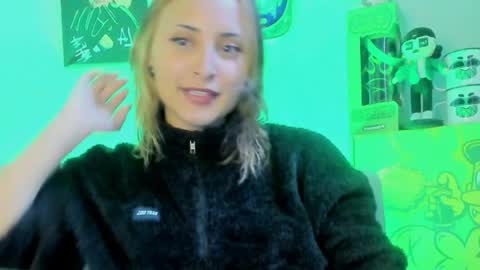 Snapshot of melissa_noir chatting on 05-06-26, 06:13 melissa_noir online show from 05-06-26, 06:13
