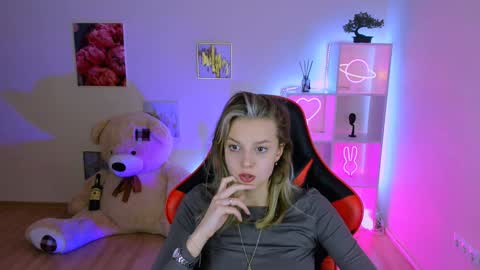 Melissa online show from 01-20-25, 08:40