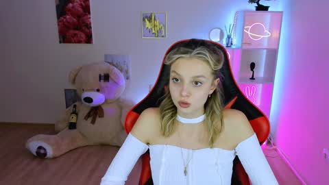 Melissa online show from 01-27-25, 02:31