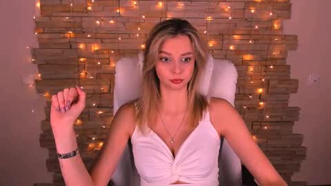 Melissa online show from 02-26-25, 12:47