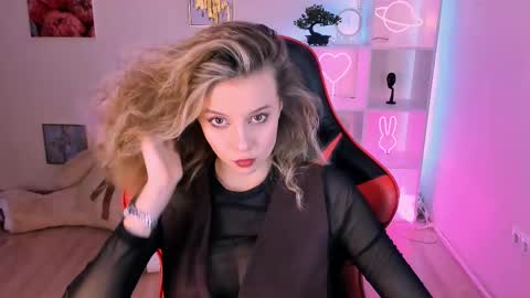 Melissa online show from 03-05-25, 04:24