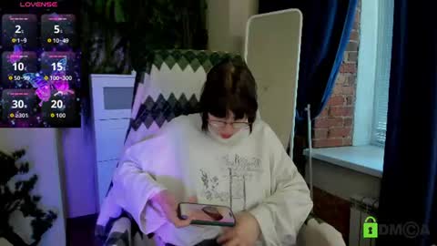 Snapshot of melissa_wells chatting on 07-18-26, 05:17 Melissa online show from 07-18-26, 05:17