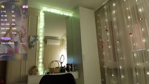 Lisaa online show from 02-21-26, 06:03