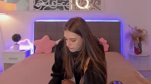 Snapshot of melissacrayzy chatting on 04-22-26, 05:54 MelissaCrayzy online show from 04-22-26, 05:54