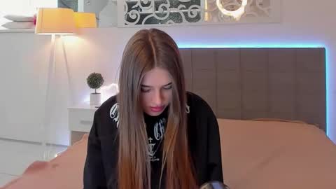 Snapshot of melissacrayzy chatting on 04-28-26, 05:23 MelissaCrayzy online show from 04-28-26, 05:23