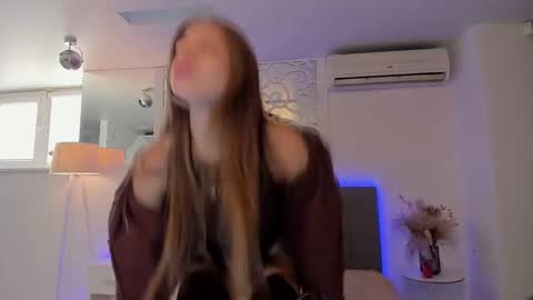 Snapshot of melissacrayzy chatting on 05-03-26, 05:24 MelissaCrayzy online show from 05-03-26, 05:24