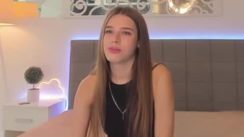 Snapshot of melissacrayzy chatting on 05-15-26, 05:47 MelissaCrayzy online show from 05-15-26, 05:47
