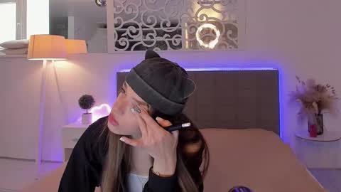 Snapshot of melissacrayzy chatting on 05-17-26, 05:16 MelissaCrayzy online show from 05-17-26, 05:16