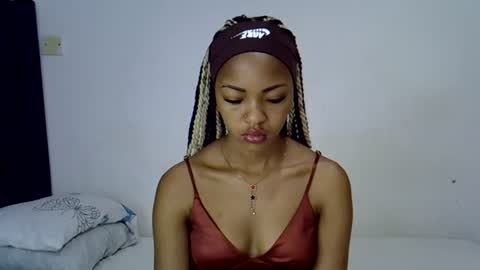 Snapshot of melissah_hot chatting on 07-18-26, 07:34 melissah_hot online show from 07-18-26, 07:34
