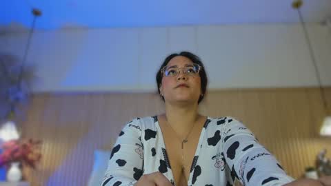 Snapshot of melissakarterrs chatting on 07-17-26, 12:01 M E L I S S A online show from 07-17-26, 12:01