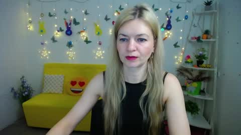 Melissa online show from 04-12-26, 05:12