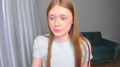 Snapshot of melissssa_bloom chatting on 03-01-26, 05:04 Melissa online show from 03-01-26, 05:04