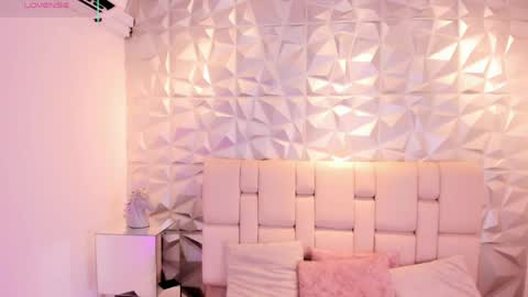  Mell online show from 04-09-26, 11:59