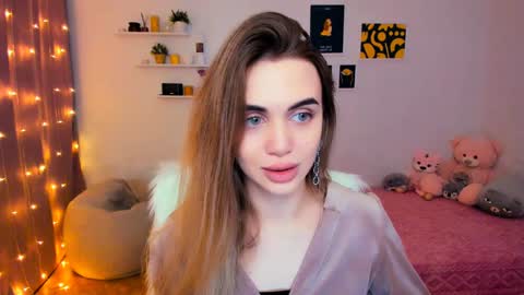 Tessa online show from 01-29-25, 12:22