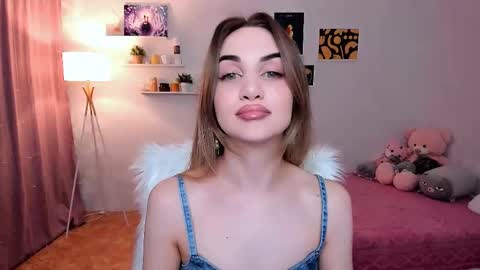 Tessa online show from 02-23-25, 08:44