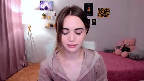 Tessa online show from 02-26-25, 09:27