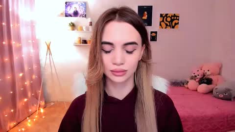 Tessa online show from 02-27-25, 09:58