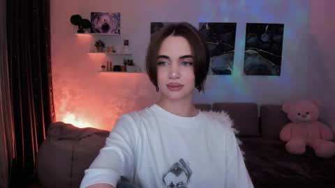 Tessa online show from 11-20-25, 09:03