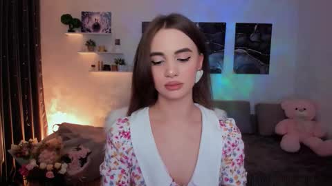 Tessa online show from 12-15-25, 10:03