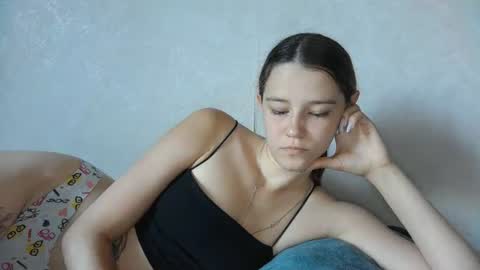 Snapshot of mellisamaxwell chatting on 06-19-26, 08:07 Mellisa online show from 06-19-26, 08:07