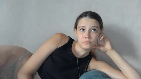 Snapshot of mellisamaxwell chatting on 06-30-26, 09:32 Mellisa online show from 06-30-26, 09:32