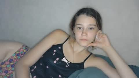 Snapshot of mellisamaxwell chatting on 07-06-26, 03:25 Mellisa online show from 07-06-26, 03:25