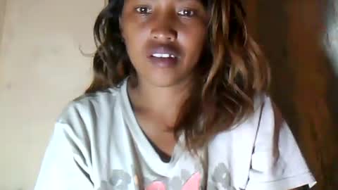 mellissa online show from 12-21-25, 03:52