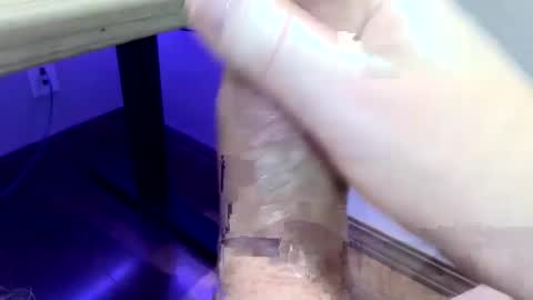 Snapshot of mellomike chatting on 01-08-25, 09:23 mellomike online show from 01-08-25, 09:23