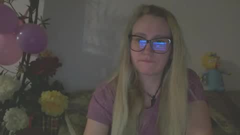 Melly online show from 02-14-26, 09:33