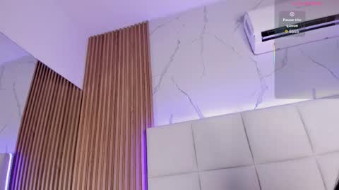 MELODDY PARKERR online show from 02-20-26, 06:26