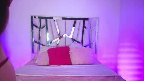    online show from 09-18-25, 05:48