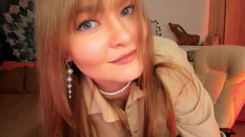 Snapshot of melody_hanna chatting on 12-04-24, 12:25 Melody Hanna online show from 12-04-24, 12:25